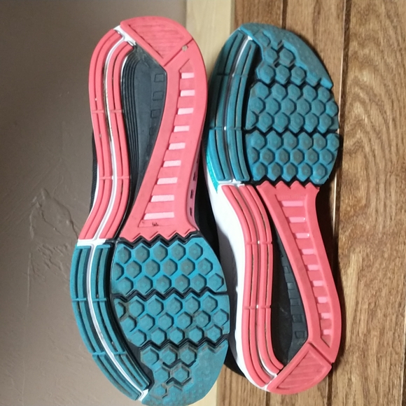 Nike Stable Ride Responsive Running Shoe - Size 8.5 - Picture 3 of 6